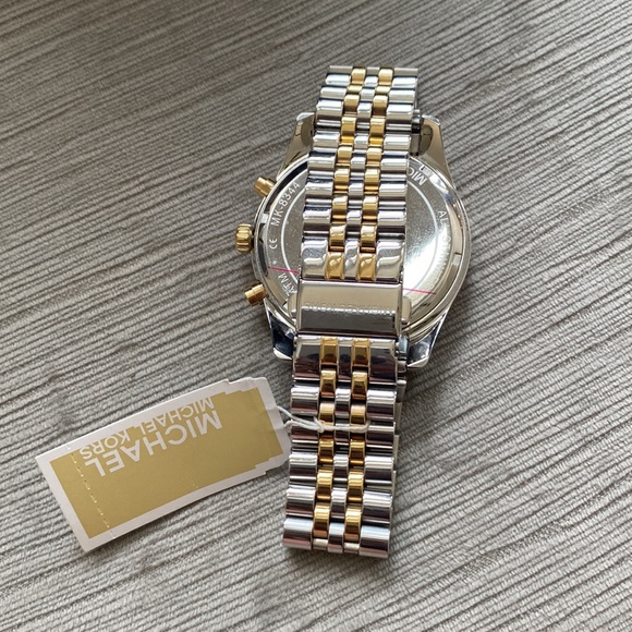 Michael Kors gold/silver watch - brand new - Picture 3 of 8